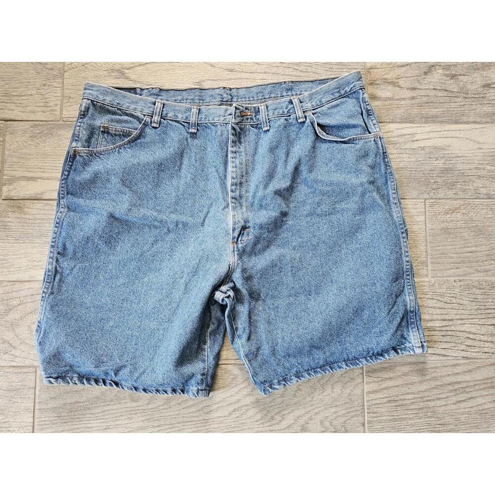 Men's Wrangler Blue Denim Jeans Shorts Size 46 Zip Fly 5 Pockets Style & Comfort